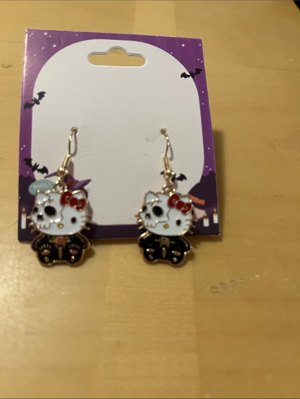 Hello Kitty Kids Halloween Cat Skull Dangle Earrings - White & Black